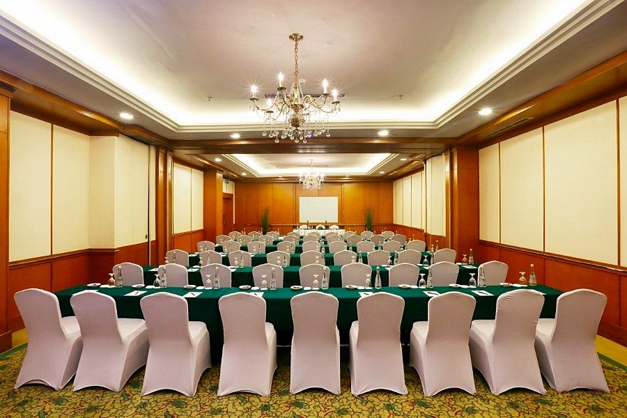 Grand Sahid Jaya Cbd Hotel Jakarta Exterior photo